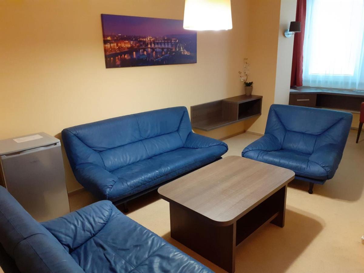 Hotel Uno Ústí nad Orlicí Bagian luar foto