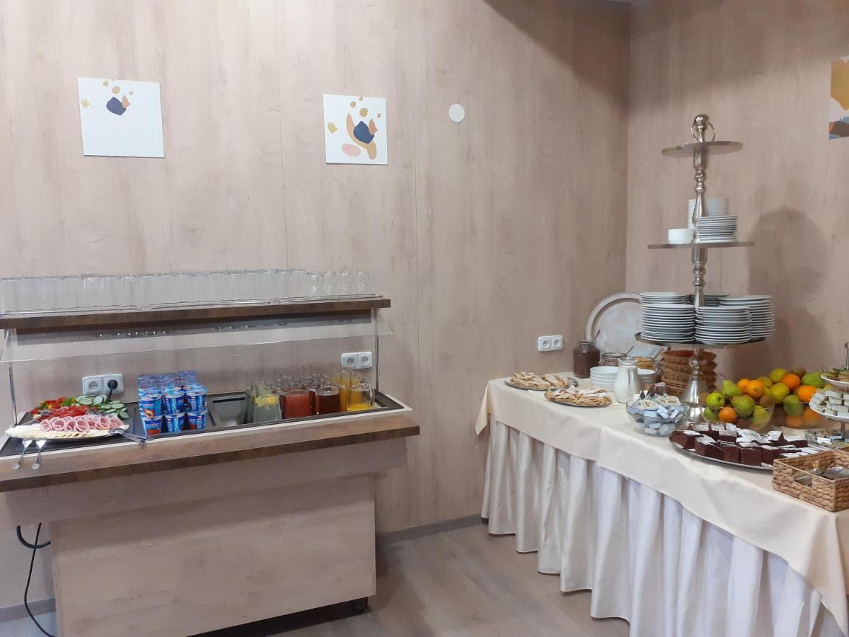 Hotel Uno Ústí nad Orlicí Bagian luar foto