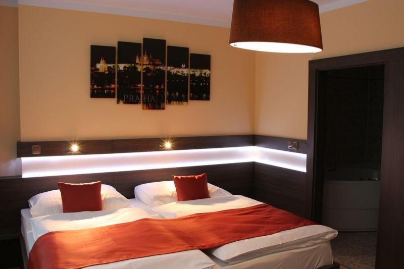 Hotel Uno Ústí nad Orlicí Ruang foto